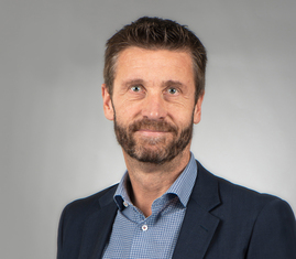 Bild på Henric Wiklund.