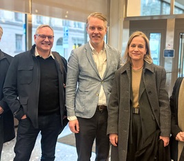 Allan Åberg, Paues Åberg Communications, Erik Mauritzon, Åtta45, statssekreterare Lars Hjälmered, Eva Glückman och Jakob Steinstö, Grafiska Företagen.