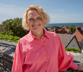 Bild på Anna-Karin Hatt, partiledare för Centerpartiet.